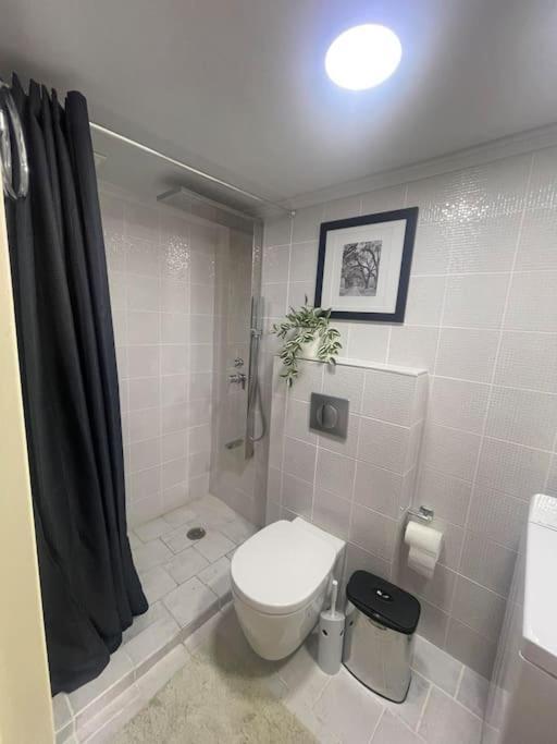 Studio In The Center, 2 Mins From The Beach Loutraki  Eksteriør bilde